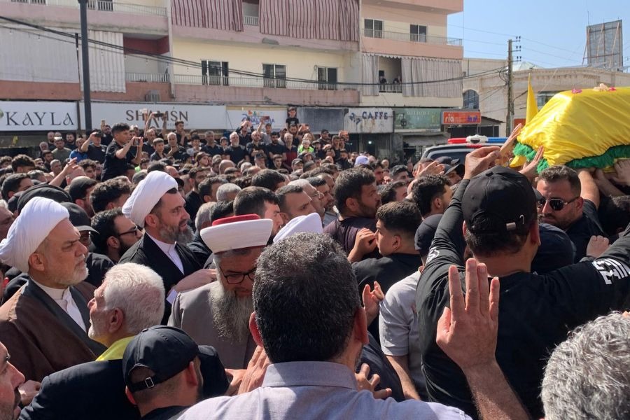 حزب الله شيّع الشهيد رضوان علي عبد الله في حارة صيدا