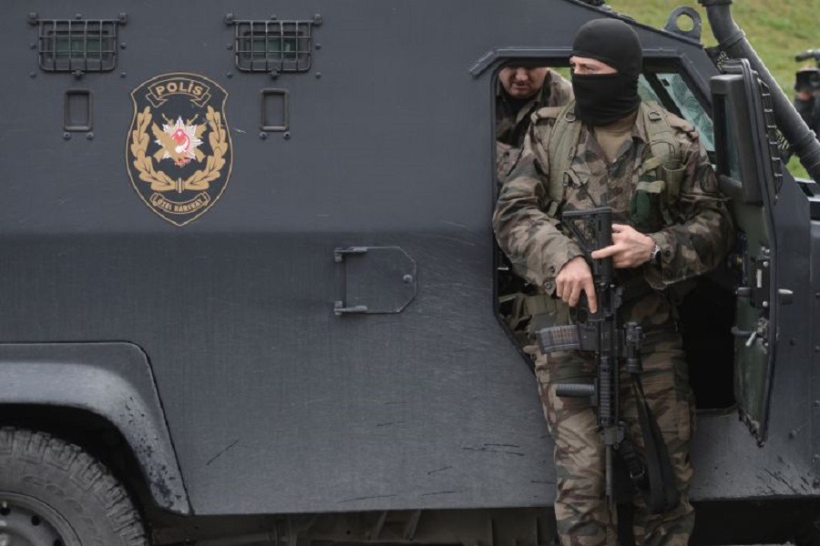 تركيا: اعتقال شخصين بتهمة التجسس لصالح 