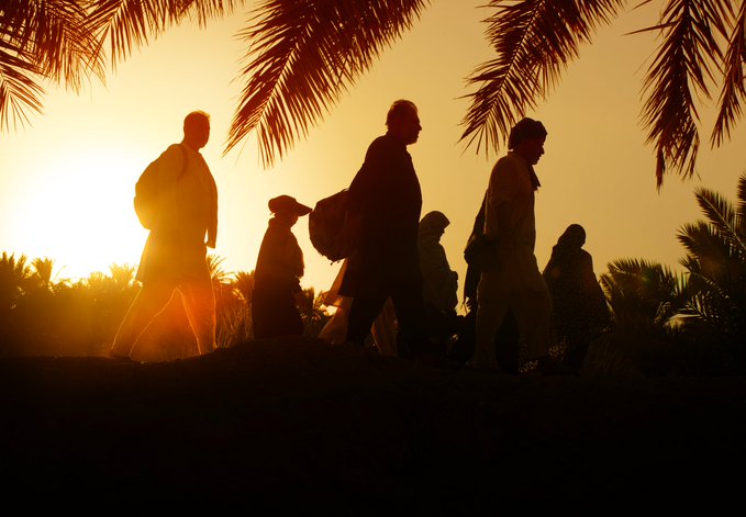 ملايين الزوار يواصلون المسير إلى كربلاء المقدسة لإحياء الأربعينية