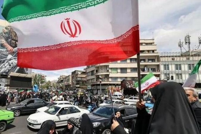 الجيش الإيراني: طريق النصر أغلى من الحياة ... سنجعل المعتدي يندم