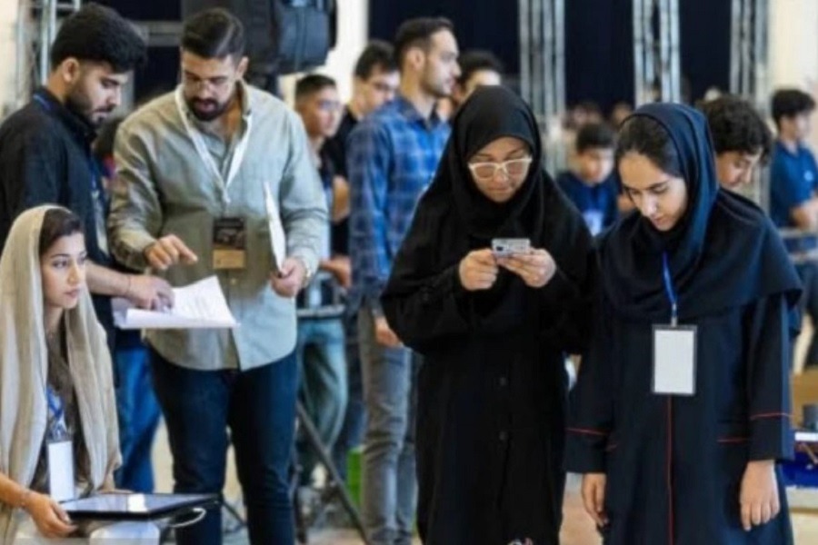 تدشين مشروع «القوات الشعبية» | إيران تنفي طلب التفاوض: ألاعيب ترامب «مكشوفة»