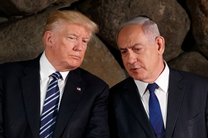 ترامب يعِد نتنياهو: مسألة العفو ستُحلّ