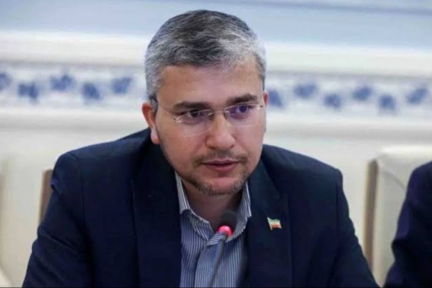 رضائي: أميركا لا تمتلك القدرة لفرض حصار بحري على إيران 