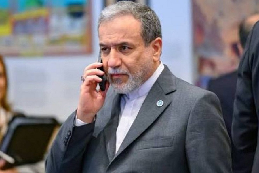 عراقجي بحث مع عاصم منير وهاكان فيدان هاتفيًا المستجدات الإقليمية