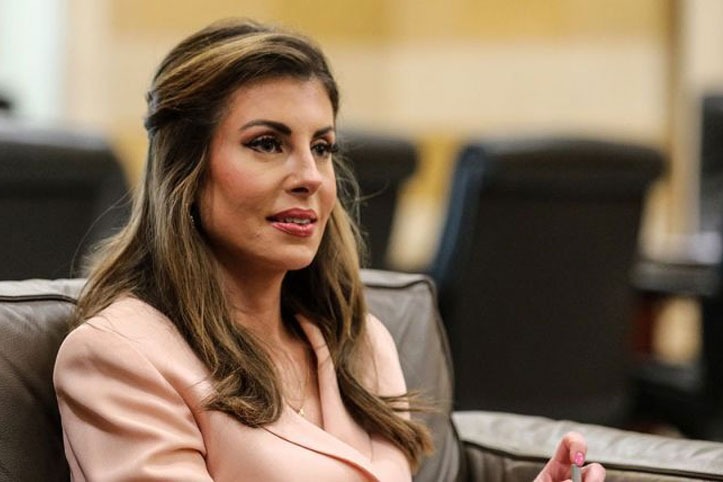 ماذا طلبت أورتاغوس وكيف ردّ قائد الجيش عليها؟