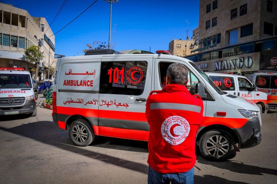 الهلال الأحمر الفلسطيني: النزوح والحرب وراء تفشي الجرب والقوباء بين أطفال غزة