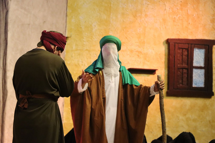 عرض مسرحية 