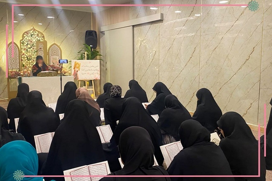 معهد الصادق الأمين في صيدا أحيا ذكرى ولادة السيّدة زينب (ع) بمحفل قرآني للأخوات