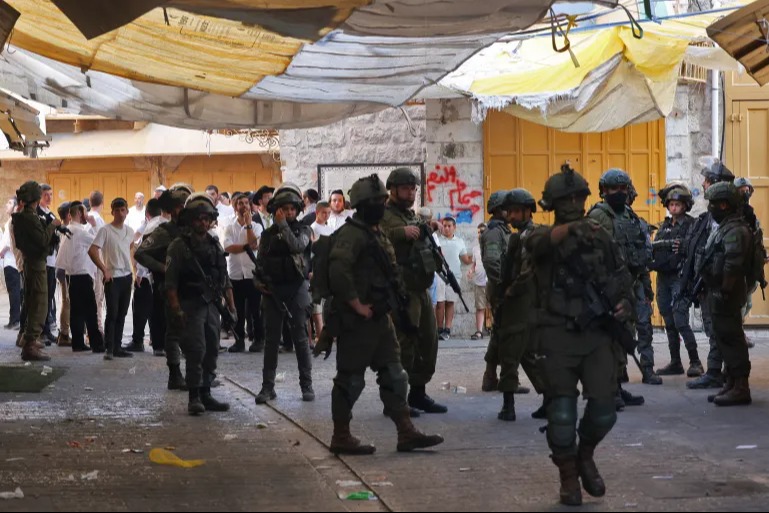 24 ألف اعتداء لجيش العدوّ والمستوطنين بالضفّة الغربية خلال 2025