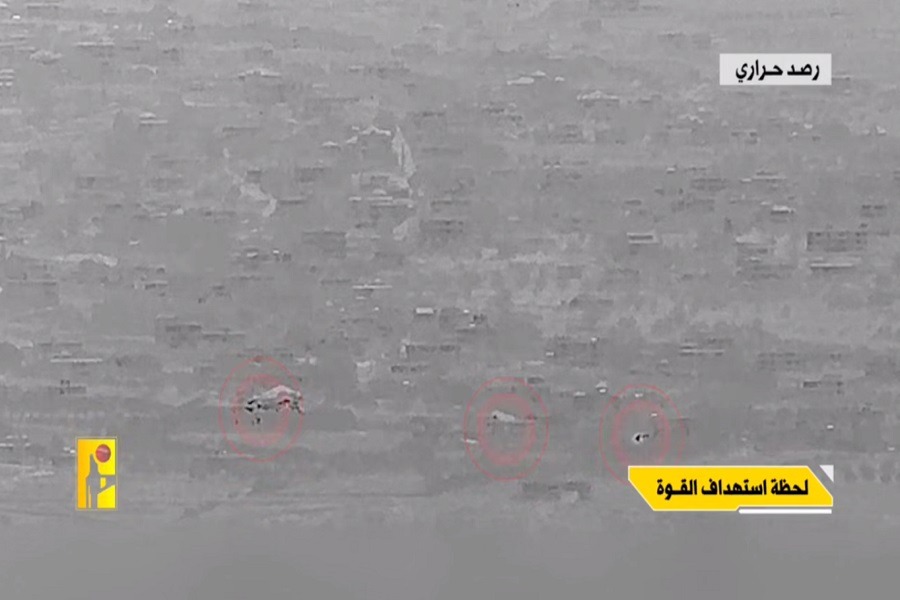 بالفيديو | استهداف آليات مدرّعة لجيش العدو في مرتفع الفقعاني شمال بلدة الطيبة 