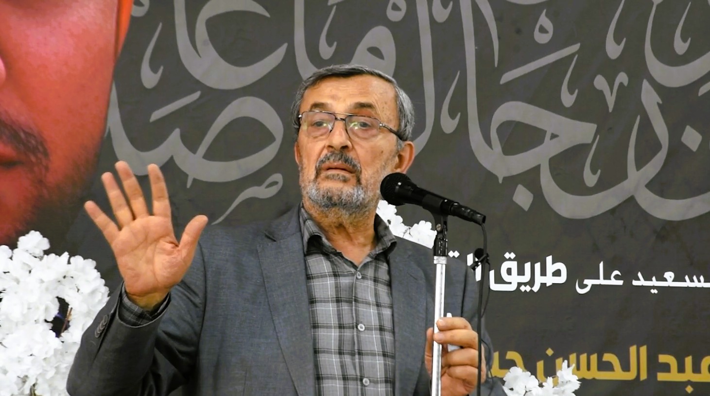 عز الدين: كيف يمكن لعاقل أن يفكر بأن أمريكا هي الضامن لنا؟