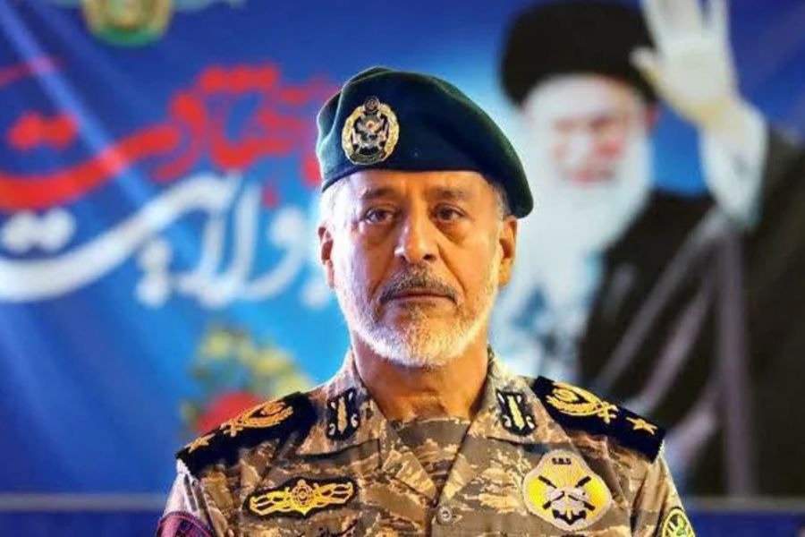 الأدميرال سياري: مضيق هرمز يخضع لسيطرة كاملة من القوات المسلحة الإيرانية 