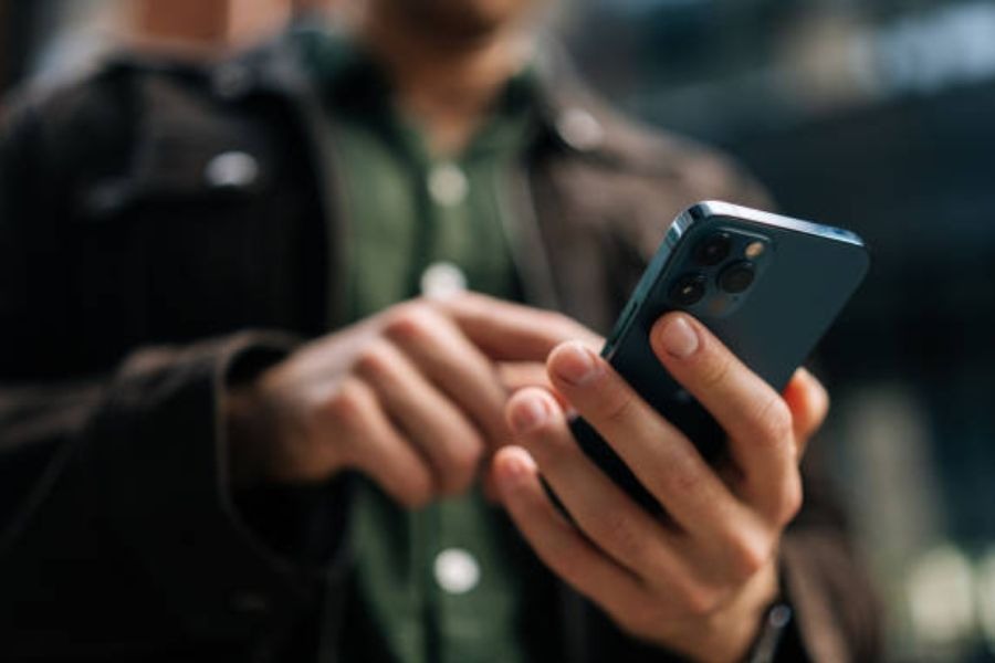 تفاصيل جديدة عن مساعٍ صهيونية للتأثير في الأميركيين