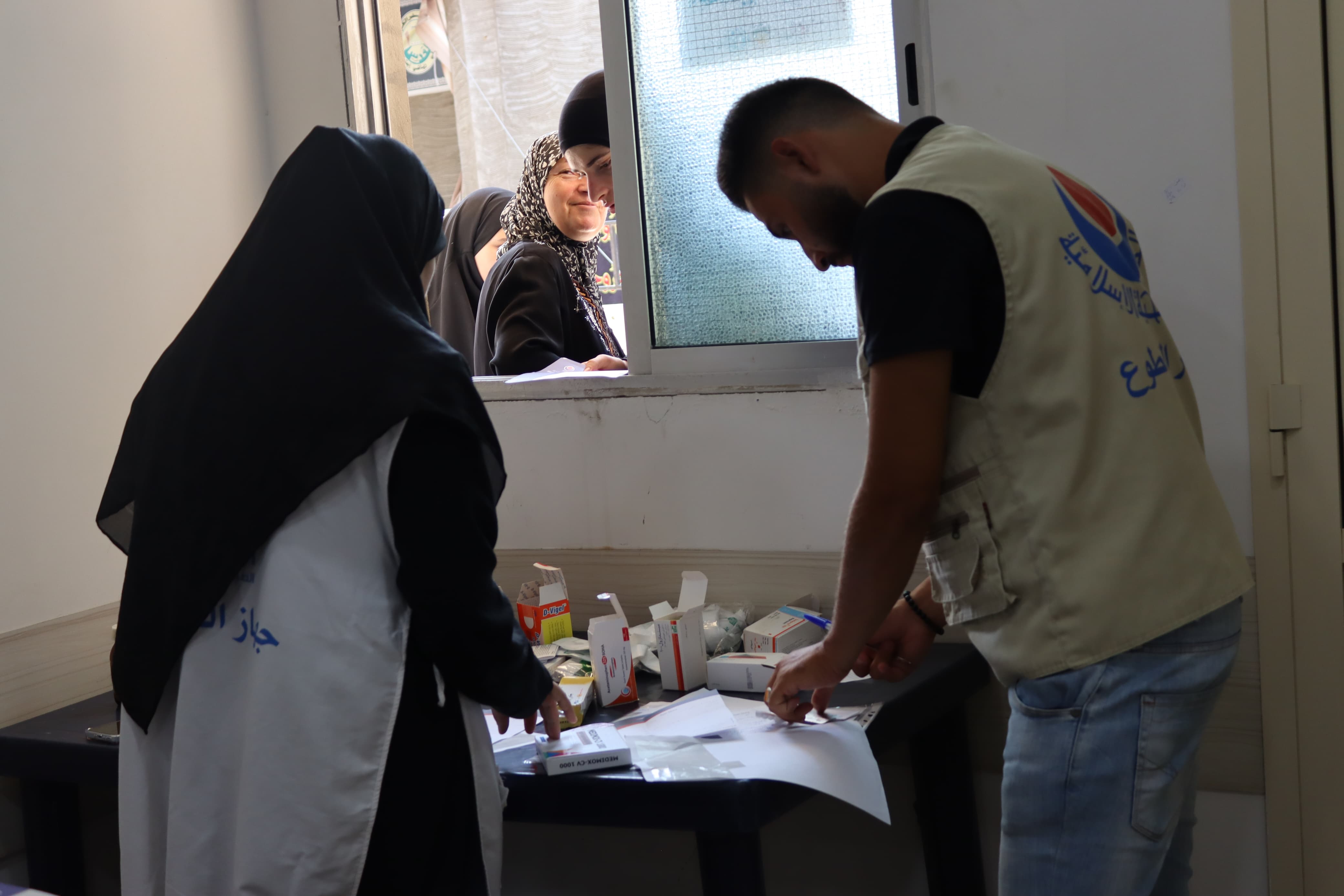 نشاط صحي مجاني يخدم مئات المرضى في مخيمات جنوب لبنان