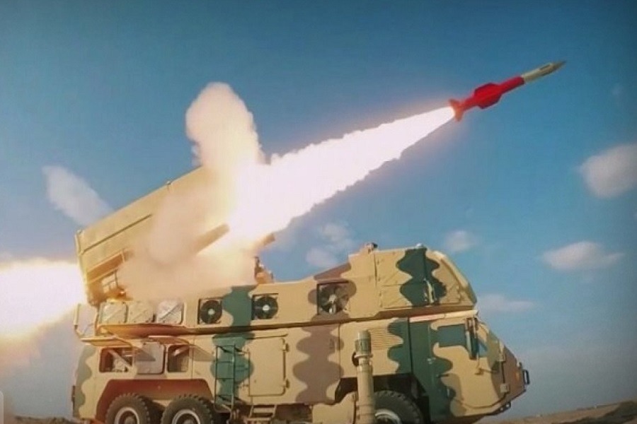  اللواء نائيني يتوعد بأسلحة 