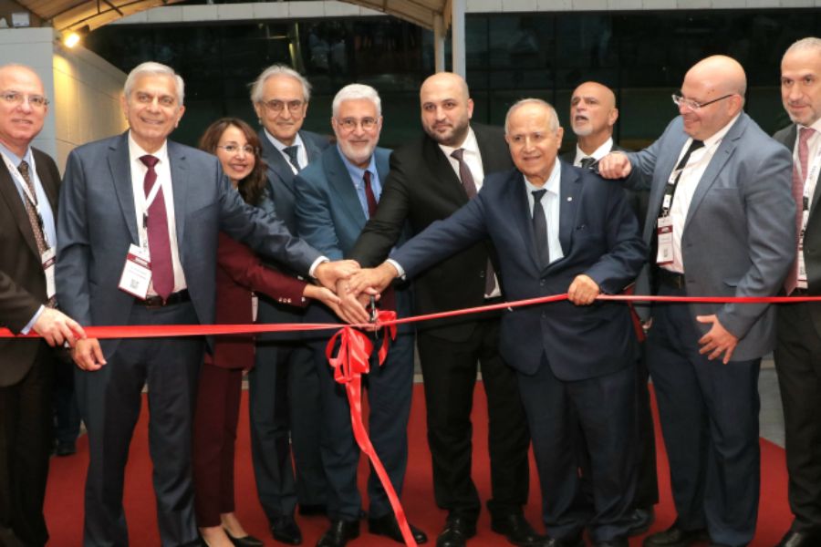 وزير الصحة يفتتح مؤتمر الشرق الأوسط الطبي في بيروت ويطلق الدليل الغذائي للحوامل 