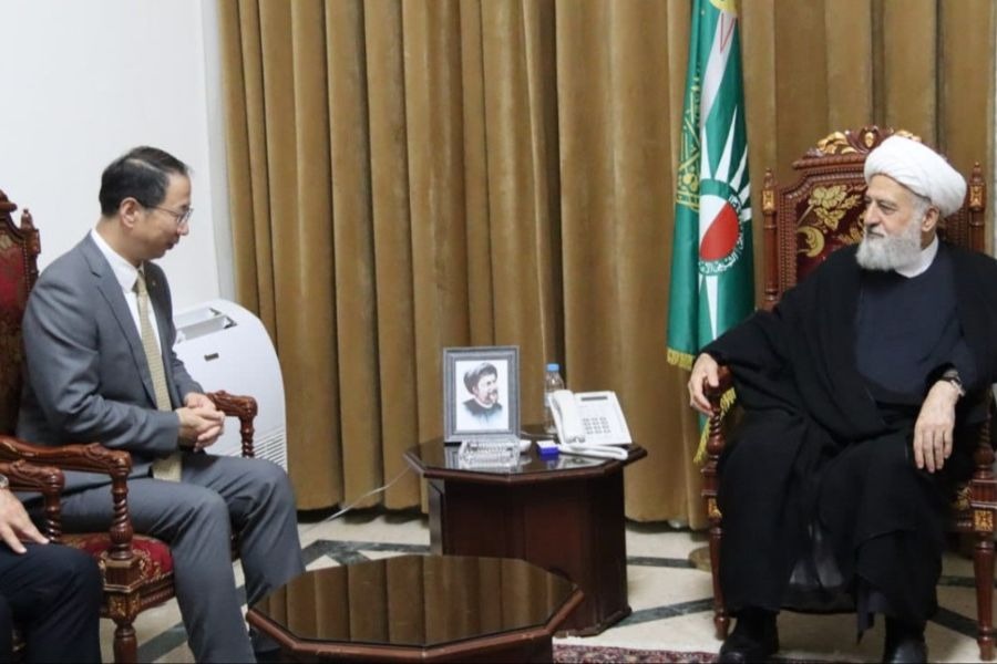 الشيخ الخطيب يبحث مع السفير الصيني سبل دعم المتضررين من العدوان الصهيوني