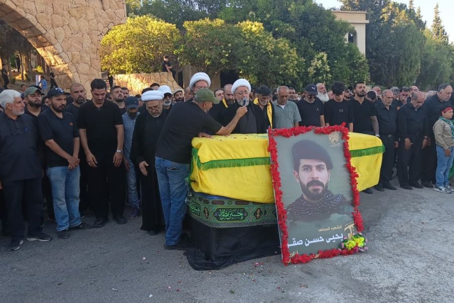 حزب الله وجماهير المقاومة في الهرمل شيّعوا الشهيد يحيي حسن صقر