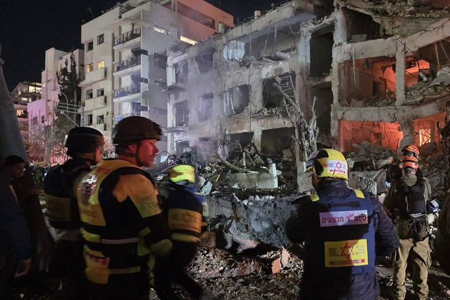 رغم شهادة القائد.. 