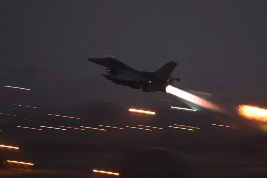 ضربات أمريكية واسعة على سورية بحجة استهداف 