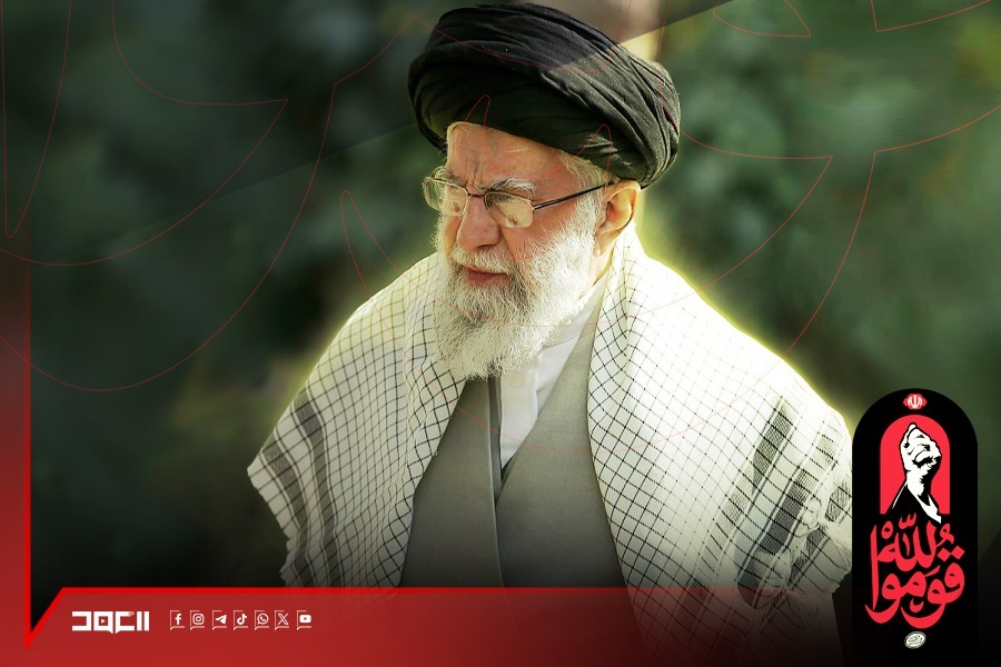 ألبَسه الكوفية وأوصاه بفلسطين.. هكذا استقبل الإمام زائره اللبناني