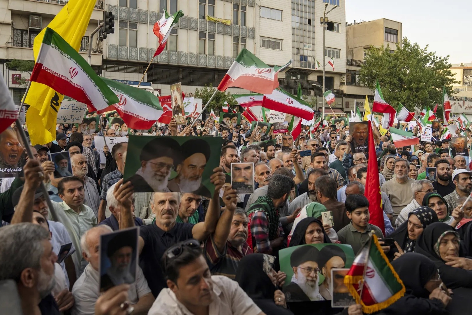 إيران: الاستعداد لمفاوضات في إسلام آباد بعد موافقة أميركا على مبادئنا