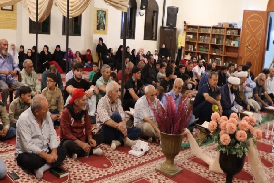 لبنان | حزب الله أقام حفلًا في بعلبك بمناسبة ولادة النبي محمد (ص) وحفيده الصادق (ع)