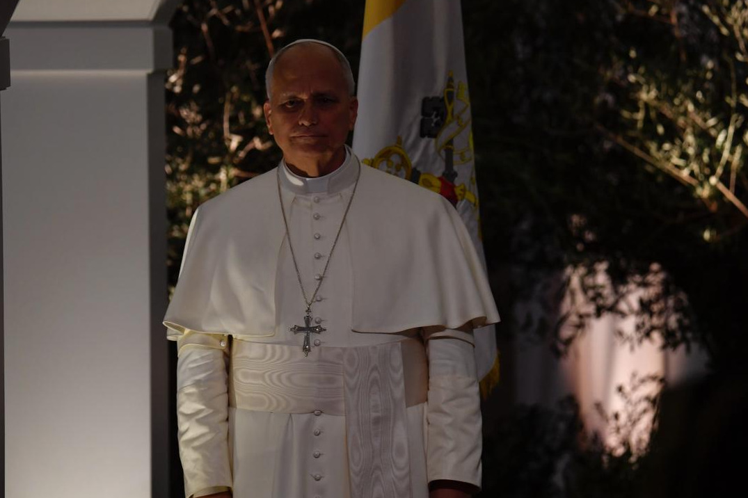 بابا الفاتيكان يبدأ زيارته التاريخية للبنان