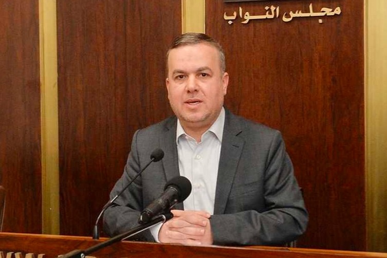 فضل الله: ما عجز عنه العدو في الميدان لن يحصل عليه بمفاوضات مع سلطة لا تملك قرارها