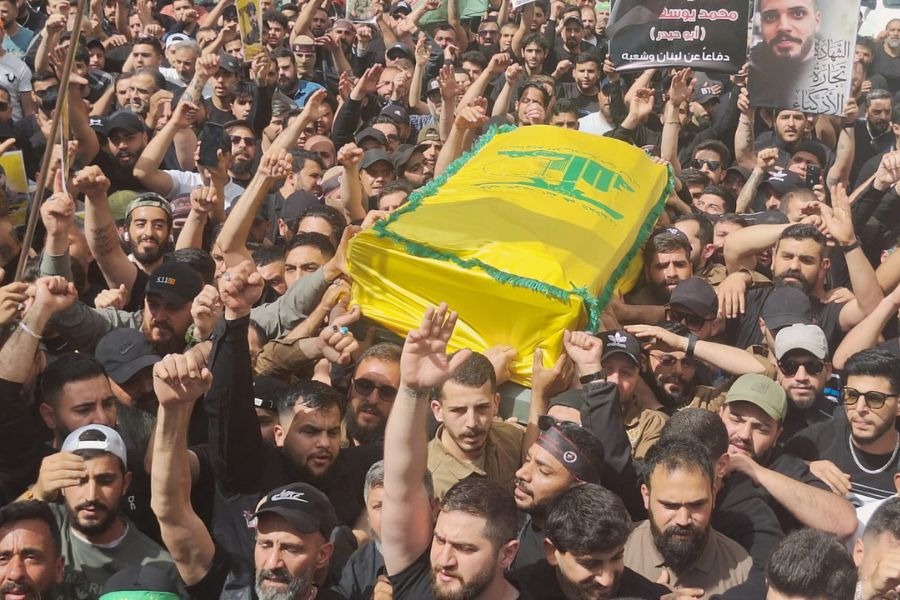بالصور| تشييع الشهيدين زعيتر وماجد في روضة جنة الزهراء - الكفاءات