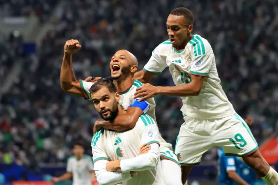 كأس العرب: الجزائر والعراق إلى ربع نهائي البطولة