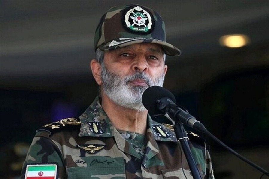 رئيس الأركان الإيراني: إيران لن تتنازل قيد أنملة عن استقلالها ووحدة أراضيها ومصالحها 