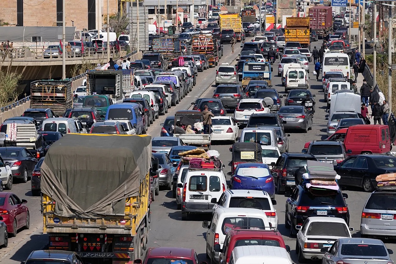 نزوح كثيف من الضاحية الجنوبية لبيروت وإخلاء مرضى من عدة مستشفيات بعد إنذارات للعدو 