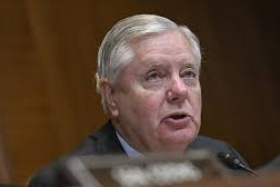 غراهام يلوّح بالتدخل العسكري الأمريكي 