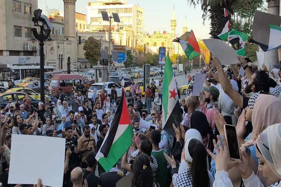 وقفة في دمشق رفضًا للتطبيع مع العدو الصهيوني