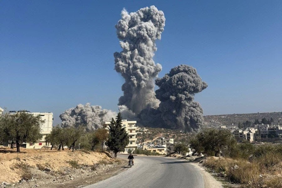 15 قتيلًا وجريحًا في انفجارٍ مجهول بريف إدلب السورية