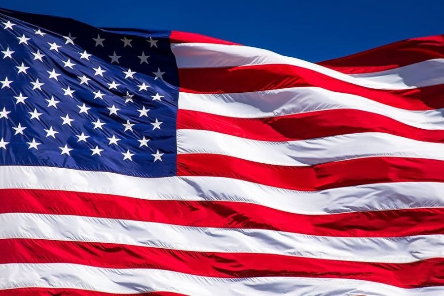 كاتب أميركي: واشنطن باعت حلفاءها عبر التاريخ وعلى شركائها التعلم من الإيرانيين