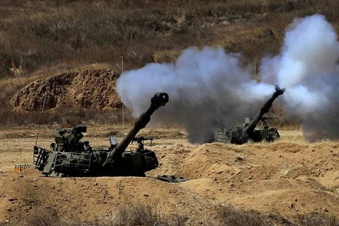 وقف إطلاق النار في غزة: غارات وقصف مدفعي على شرق القطاع 