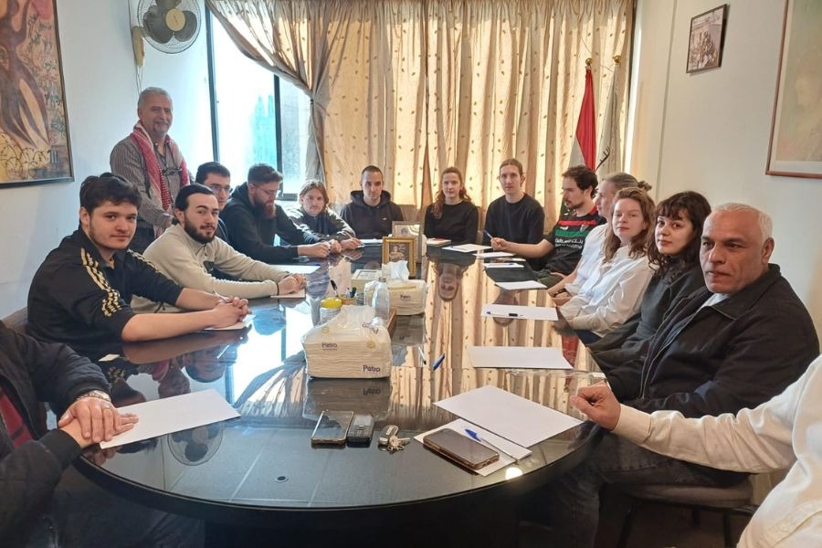 وفد من الشبيبة الثورية في فرنسا يلتقي هيئة ممثلي الأسرى في الضاحية الجنوبية