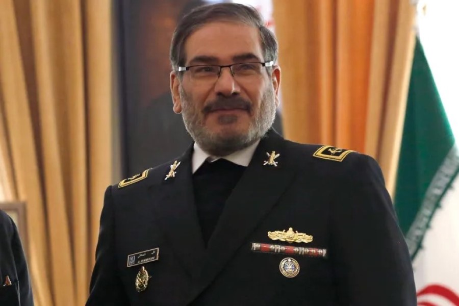  شمخاني: المفاجآت ستستمر !