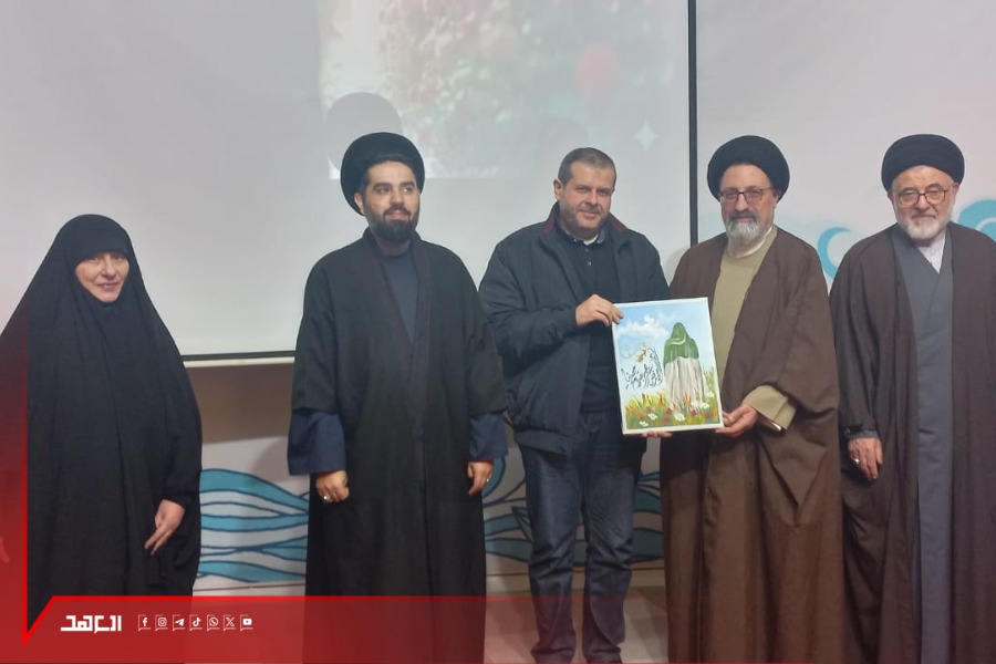 معاهد سيدة نساء العالمين تُحيي ذكرى ولادة الإمام المهدي (عج) في الغازية