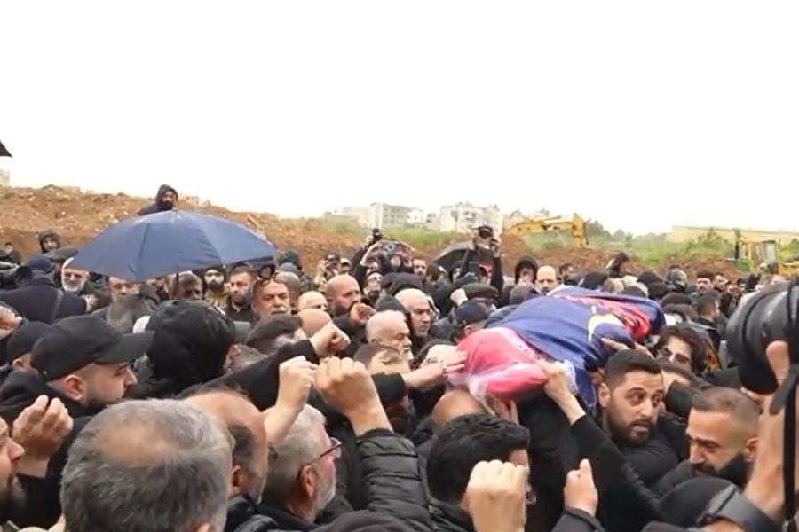 تشييع مهيب لشهداء الإعلام في روضة الإمام الصادق (ع)