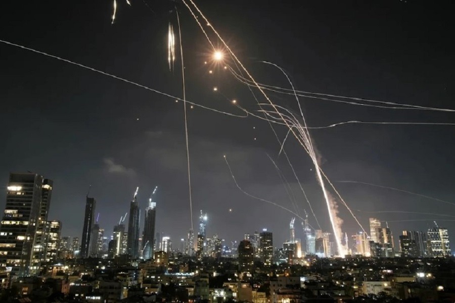 إيران الجديدة مقابل 