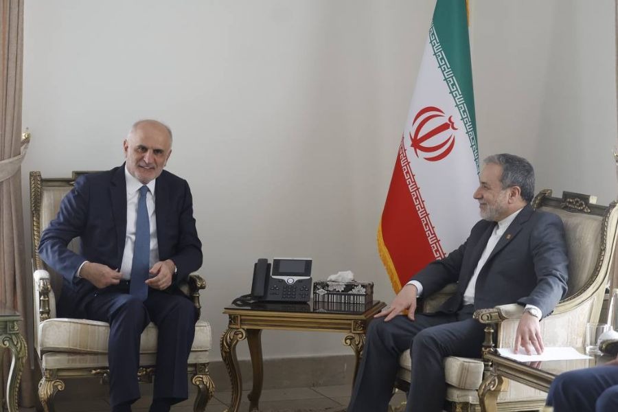 علي حسن خليل يلتقي في طهران قاليباف ولاريجاني وعراقتشي.. وبحث في التطورات