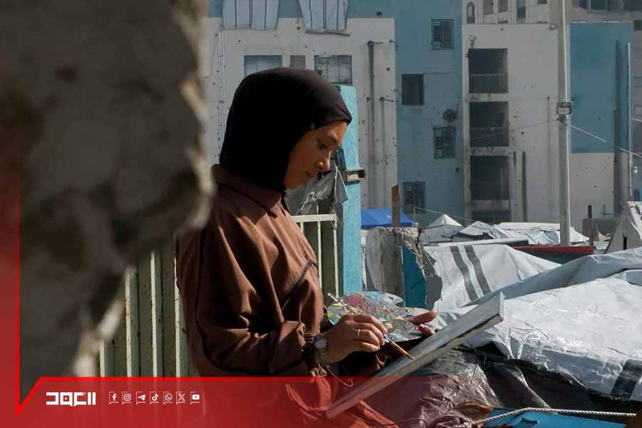سارة سعدة .. فنانة تجسّد معاناة أهل غزة برسوماتها