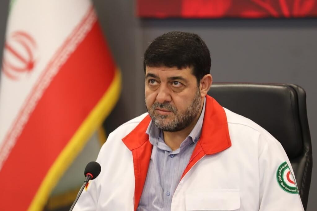 لهلال الأحمر الإيراني: نتابع قضية 3 طيارين إيرانيين عبر الدوحة