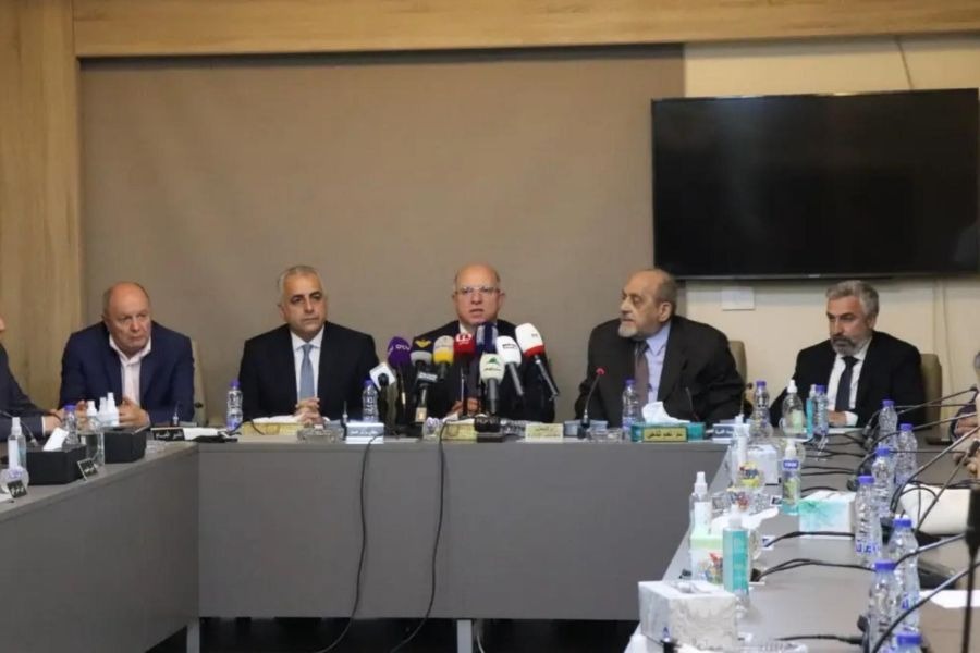 حيدر يطلق جدول الأعمال الطبية الجديد ويعلن توسيع التغطية الصحية في الضمان