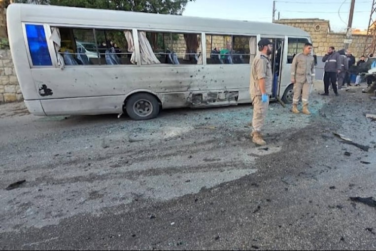 نقابة سائقي فانات المدارس والجامعات في البقاع وبعلبك الهرمل تدين اعتداءات العدو