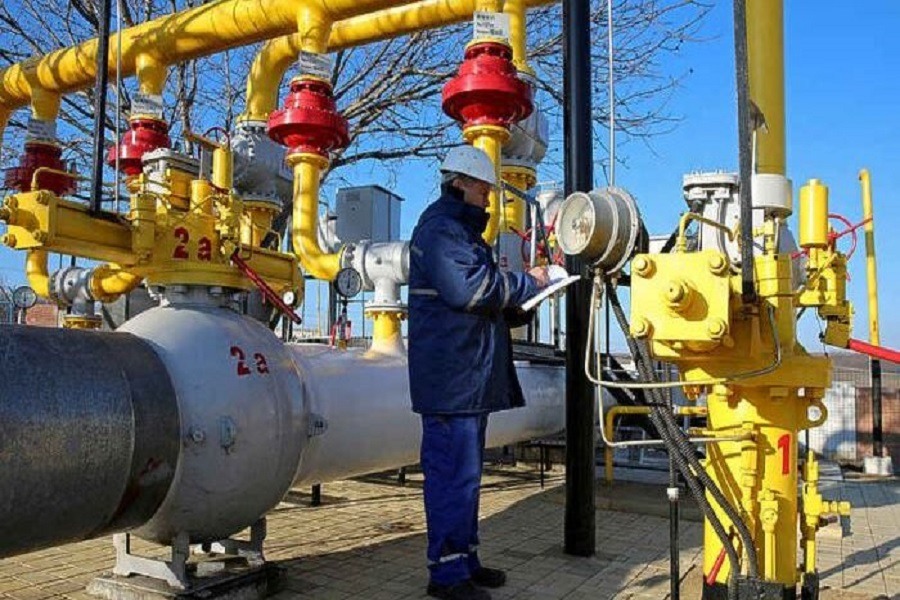 الاتحاد الأوروبي يعلن اتفاقًا لحظر واردات الغاز الروسي بحلول خريف 2027