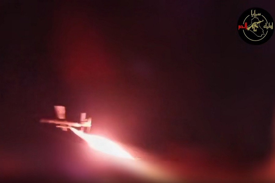 بالفيديو| مشاهد من مشاهد من استهداف المقاومة الإسلامية في العراق قواعد أميركية في الم